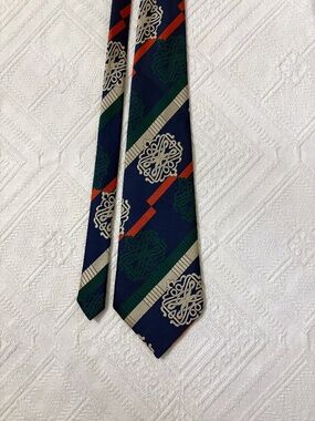 Vintage Roland 1970s Wide Disco Tie Geometric Medallion Blue Green Red 4”